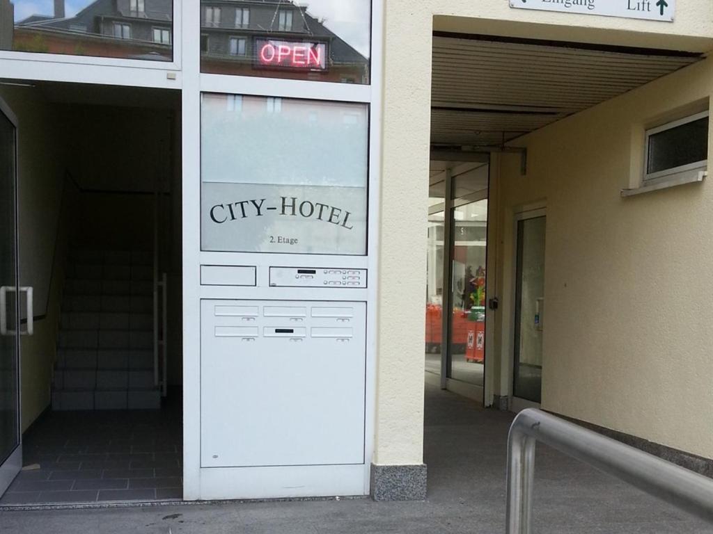 City Hotel Bauer Limabach - Oberfrohna Kültér fotó