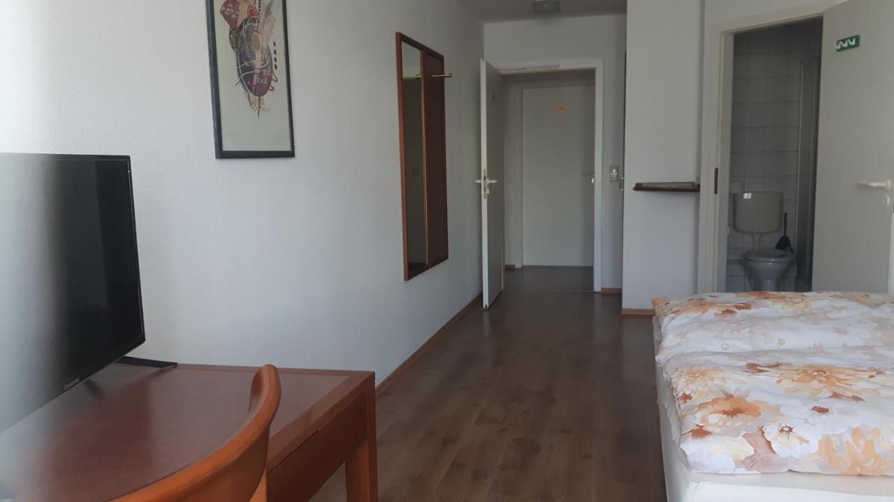 City Hotel Bauer Limabach - Oberfrohna Szoba fotó